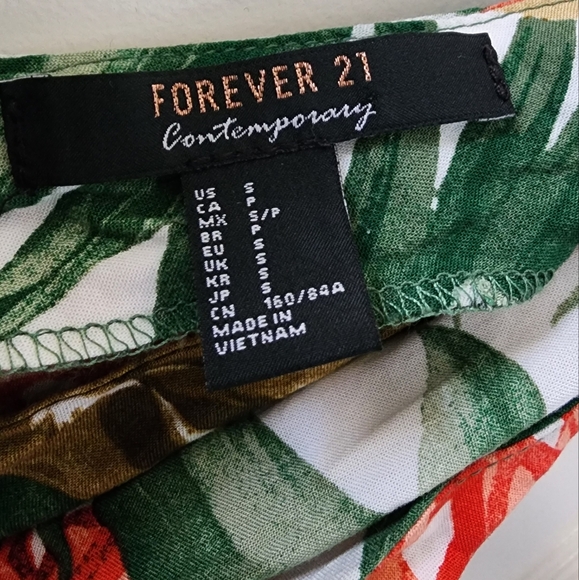 Forever 21 Tropical Maxi Dress - Picture 2 of 3